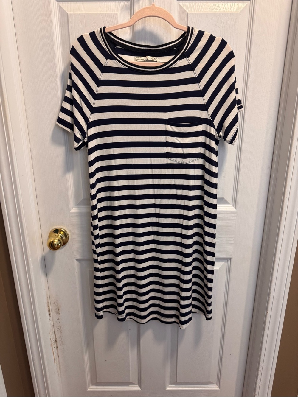 Abercrombie & Fitch Navy and Cream Striped Pocket Tee Dress Size M